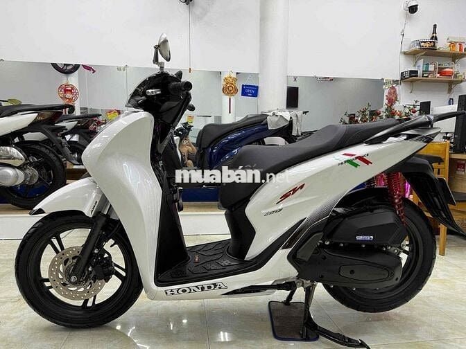 Honda SH 160 ABS 2024 Trắng