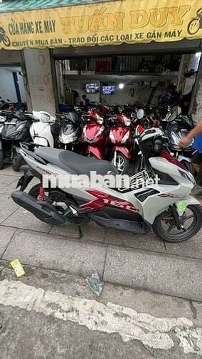 Honda Air Blade 160 ABS 2025 Xám đỏ Mới 99%