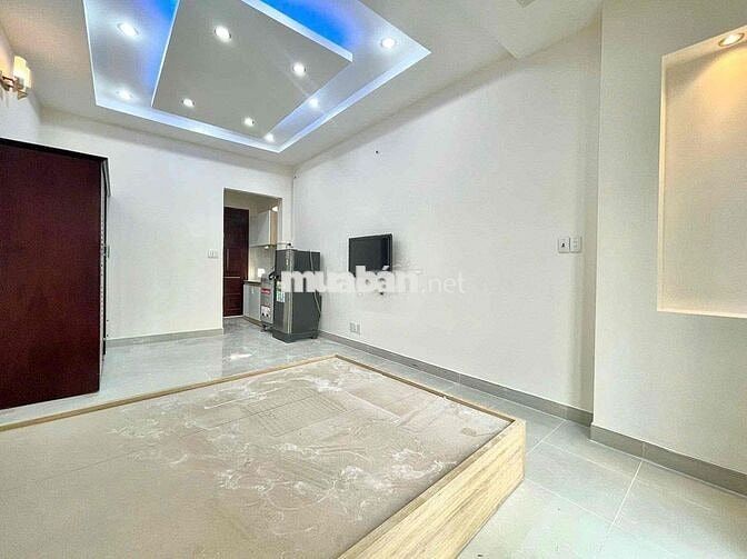 Studio 35m2 máy giặt riêng ngay Phan Chu Trinh gần chợ Bà Chiểu, Q1,3