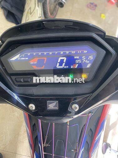 Honda Winner X Thể thao màu Đỏ