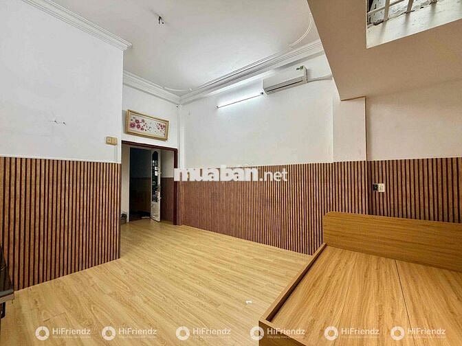 PHÒNG TRỆT GÁC PHONGD RỘNG FULL NT TOLET SIÊU ĐẸP GẦN ĐH HUIT VĂN HIÊN