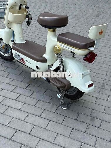 Xe điện mini Mina bike Trắng kem 4 bình