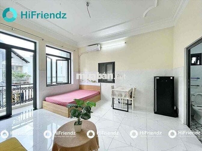 STUDIO BAN CÔNG RỘNG 40M² – THÂN NHÂN TRUNG, K300 / T3