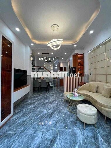 NHÀ ĐẸP FULL NỘI THẤT NGUYỄN DU GẦN ĐẠI HỌC CÔNG NGHIỆP GÒ VẤP
