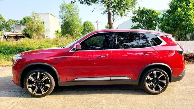 Chính chủ  cần bán Lux sa2.0 bản Cao Cấp màu đỏ sang trọng đẳng cấp