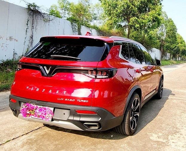 Chính chủ  cần bán Lux sa2.0 bản Cao Cấp màu đỏ sang trọng đẳng cấp