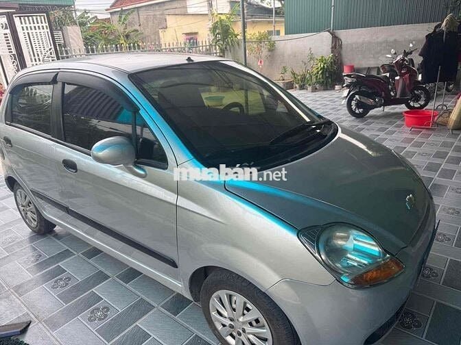 Chevrolet Spark 2012 Bạc 5 chỗ