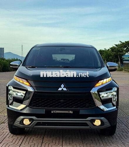 Mitsubishi Xpander 1.5L Premium 2024 Đen 3 vạn