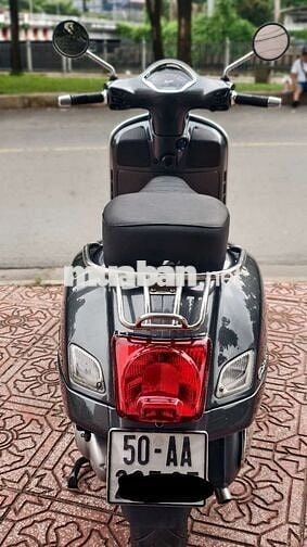 Piaggio Vespa GTS 300 2018 zin 100%