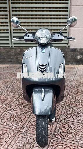 Piaggio Vespa GTS 300 2018 zin 100%