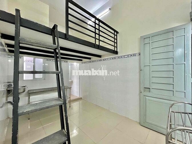 PHÒNG TRỌ GIÁ RẺ - GÁC CAO 2M CÓ THANG MÁY NGAY TRƯỜNG CHINH, VĂN HIEN