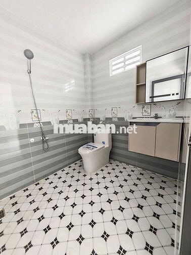 NHÀ TRỆT LỬNG MỚI HOÀN THIỆN KDC ĐÔNG PHÚ GIẢM GIÁ BÁN NHANH TRONG T6