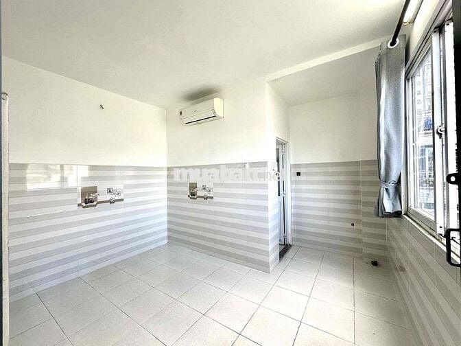 PHÒNG TRỌ ĐẸP, GIỜ GIẤC TỰ DO, CÓ MÁY LẠNH, TRUNG TÂM Q10