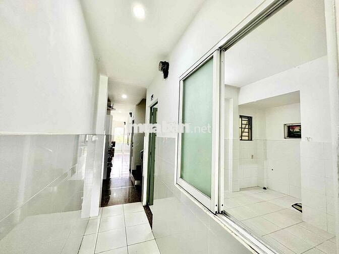 PHÒNG TRỌ ĐẸP, GIỜ GIẤC TỰ DO, CÓ MÁY LẠNH, TRUNG TÂM Q10