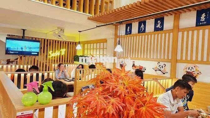 Tuyển phục vụ quán sushi Làm FullTime hoặc partime