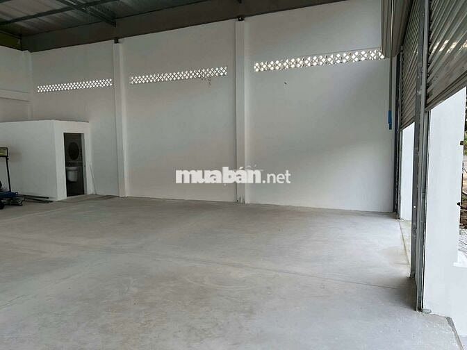 CHO THUÊ KHO KDC HƯNG PHÚ CTY8 RỘNG CAO RÁO GIÁ 16TR/THÁNG