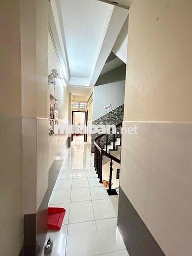 Nhà nghỉ 12 phòng KDC Gần Bệnh viện Hoàn Mỹ