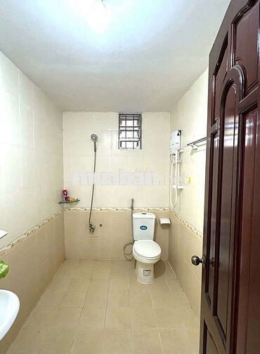 CHO THUÊ PHÒNG TRỌ SẴN NỘI THẤT CƠ BẢN KDC HƯNG PHÚ GẦN CARA 2.5TR