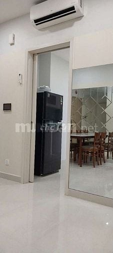 Cho thuê căn hộ cao cấp  Dhome. Trung tâm khu Chợ Lớn. Full nội thất
