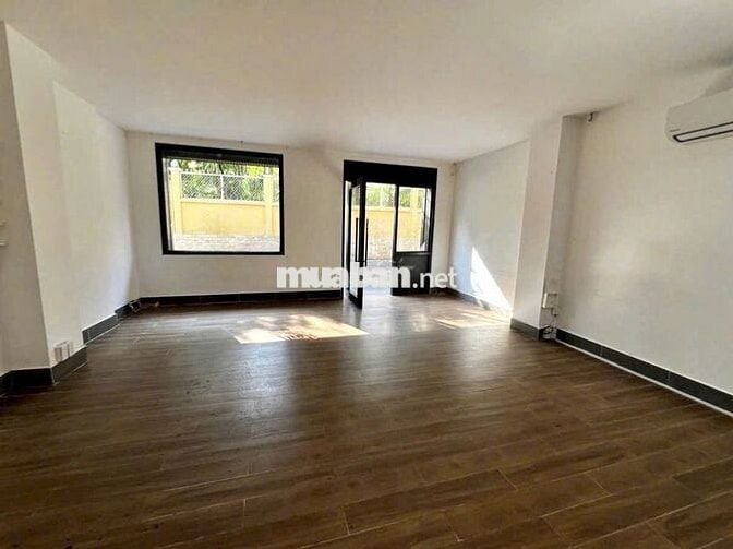 GẤP CHO THUÊ VILLA NGUYỄN TRỌNG TUYỂN, PHÚ NHUẬN – NGANG 8M 
