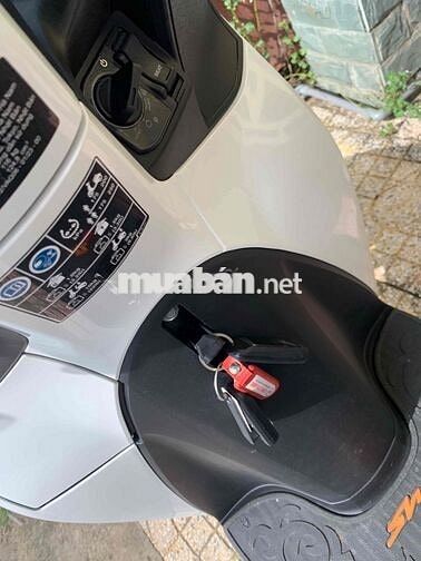 Honda SH Mode 2024 Trắng