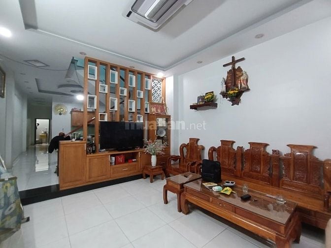 Bán nhà lầu mặt tiền Vườn Lài, Q12.Rộng 4.7m.Buôn bán kd