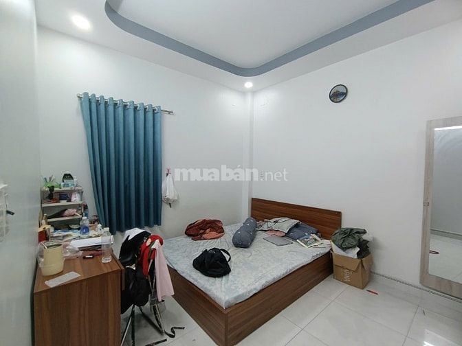 Bán nhà lầu mặt tiền Vườn Lài, Q12.Rộng 4.7m.Buôn bán kd