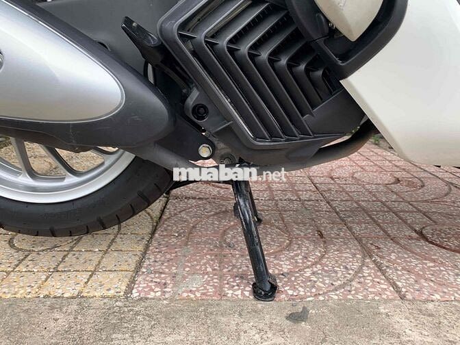 Honda SH Mode 2024 Trắng