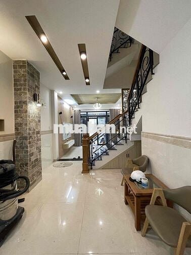 NHÀ 3 TẦNG HẺM XE HƠI FULL NỘI THẤT (4PN, 5wc) Đường 12 Trường Thọ