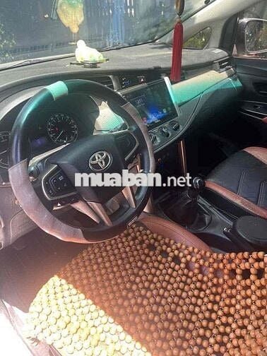 Toyota Innova 2017 Số sàn Bạc 180.000 km