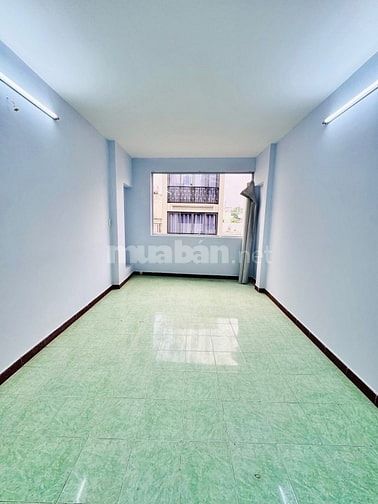Q11 Lạc Long Quân - Hẻm như mặt tiền KD - Nhà đẹp ở ngay - Nhỉnh 7 tỷ