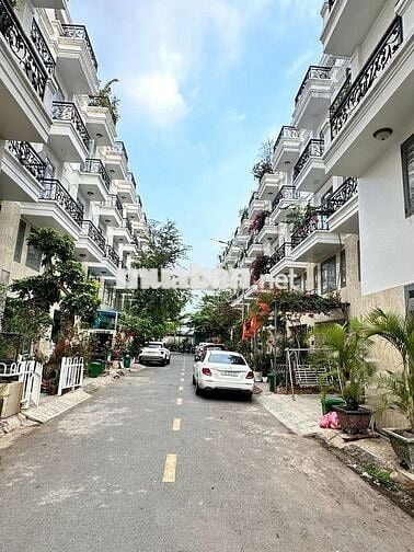 NHÀ THÔ 5 TẦNG KDC BẢO MINH - TX 24 - 50M2 - ĐƯỜNG 12M - 4.7 TỶ