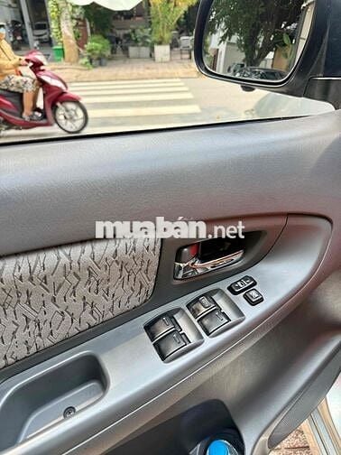 Toyota Innova E 2014 Số sàn Bạc 57.000 km