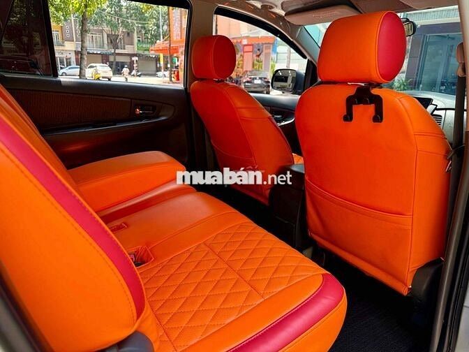Toyota Innova E 2014 Số sàn Bạc 57.000 km