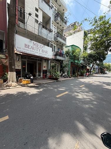 Bán building ngang rộng 11m khu Víp-k300 Cộng Hòa vị trí vàng.