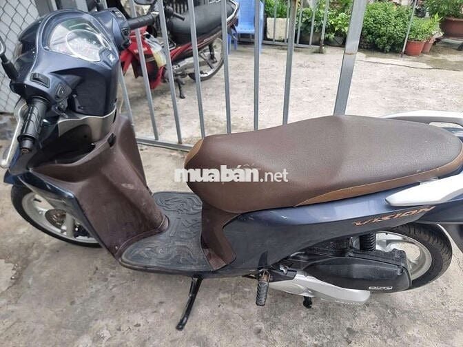 Honda Vision Tự động màu Xám