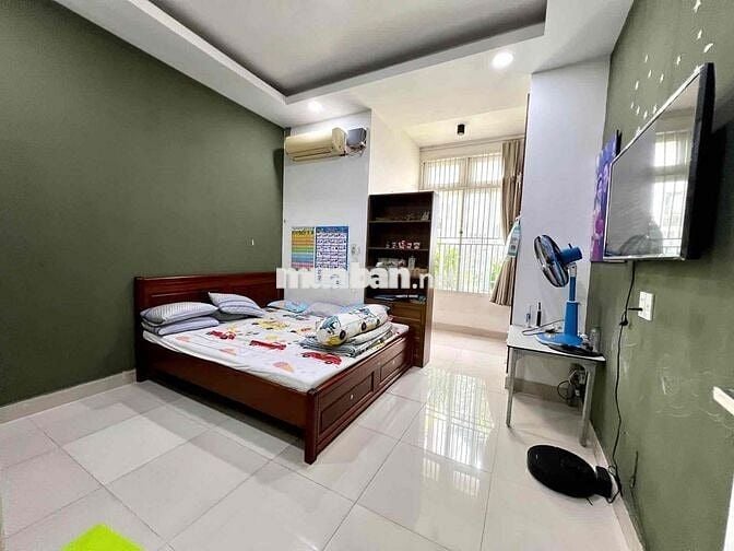DÒNG TIỀN GẦN 500TR/ NĂM - CHDV 11PN NGAY TT BÌNH THẠNH GIAO PHAN XÍCH