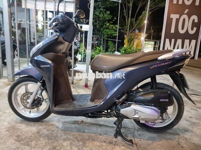 Honda Vision Tự động màu Xám