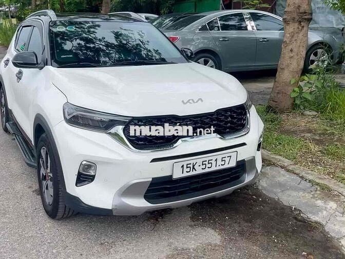 Kia Sonet 2022 Trắng 5 chỗ