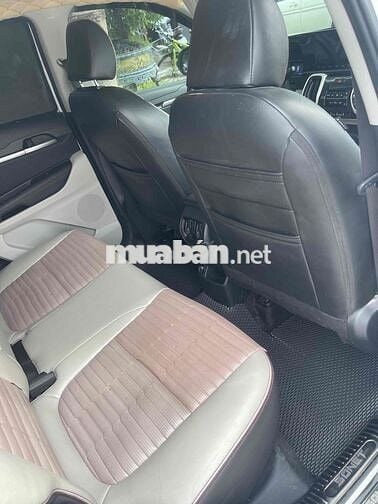 Kia Sonet 2022 Trắng 5 chỗ