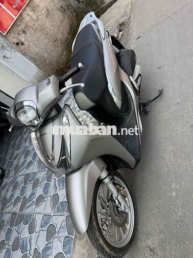 Honda SH Mode 2021 Bạc sần