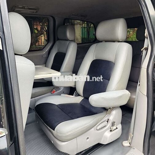 Kia Carnival 7 chỗ Số tự động Xăng SX 2008