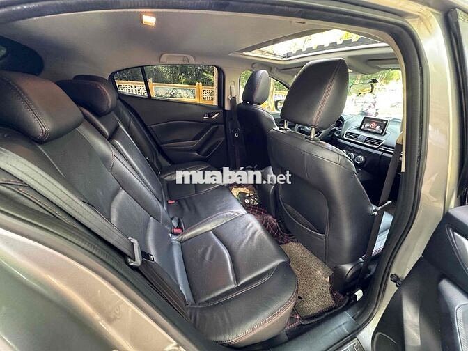 Mazda 3 Hatchback 2016 Bạc