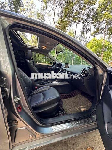 Mazda 3 Hatchback 2016 Bạc