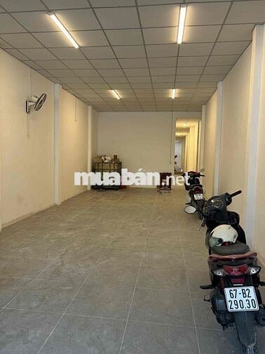 nhà mặt tiền cho thuê nguyên căn ngang 5-30m thích hợp kinh doanh buôn