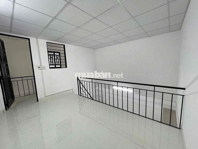 CHO THUÊ NHÀ NGUYÊN CĂN MỚI XÂY 1 TRỆT 1 LẦU CÓ BANCOL SIÊU RỘNG.