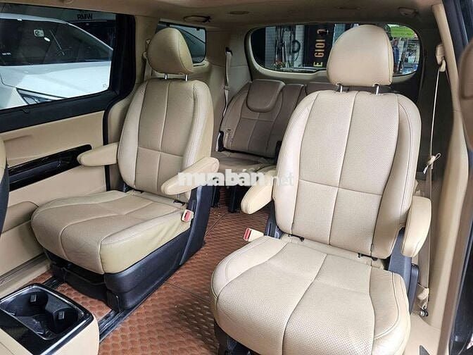 KIA Sedona 2019 3.3 Platinum  66.000 km