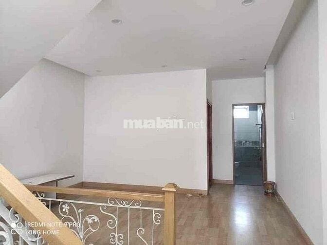 cho thuê nhà 3tầng 3pn 3wc Thân Công Tài, sau lưng Bến xe TTTP
