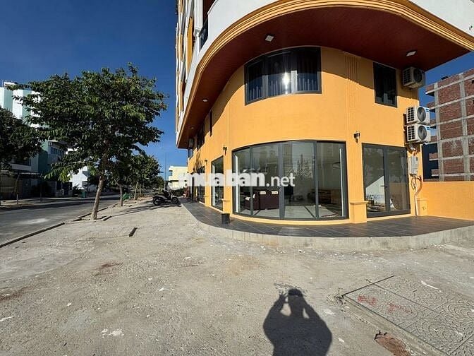 🏢 CHO THUÊ MẶT BẰNG KINH DOANH – LÔ GÓC KHU ĐÔ THỊ FPT
