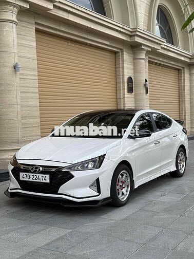 Hyundai Elantra 2020 Trắng Tự động